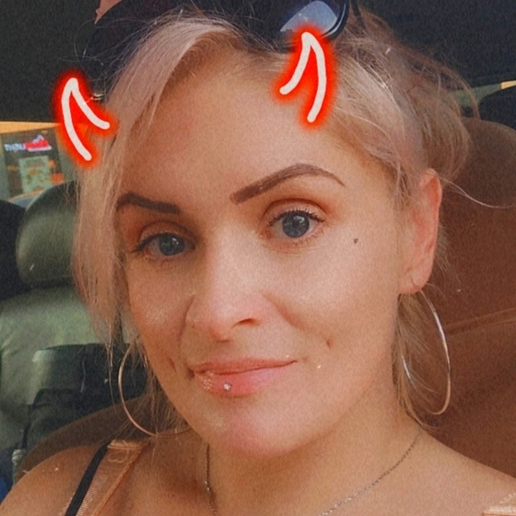 Meet your Posher, Tricia - Picture 4 of 4